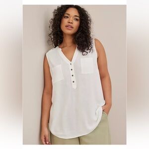 NWT Torrid White Pullover Tank 3X